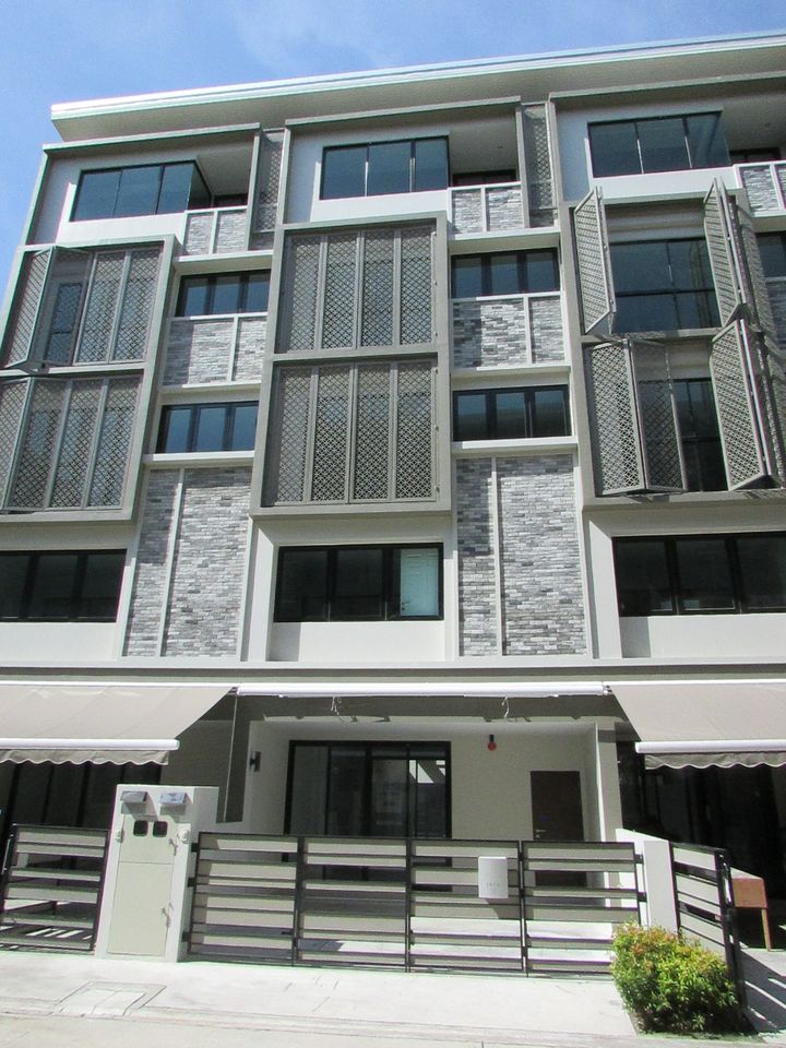 ขายทาวน์เฮ้าส์/ทาวน์โฮมพระราม 3 สาธุประดิษฐ์ : [ Sell ] Townhome Jade Praise Rama 3 ราคาพิเศษ