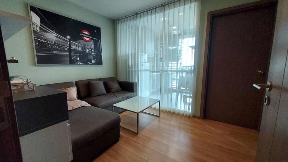 For RentCondoOnnut, Udomsuk : ★ The base sukhumvit 77★ 30 sq m., 10th floor (1 bedroom), near BTS On Nut★Near Chalong Rat Expressway ★Near many department stores and shopping areas ★Complete electrical appliances★