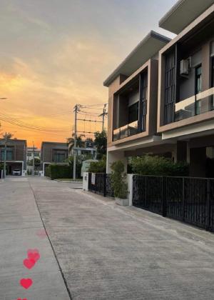 ให้เช่าบ้านนนทบุรี บางใหญ่ บางบัวทอง : ให้เช่า บ้าน หมู่บ้าน S-gate ( เอสเกต พรีเมี่ยม กาญจนาภิเษก-ซอยกันตนา ) 3 ห้องนอน 3 ห้องน้ำ