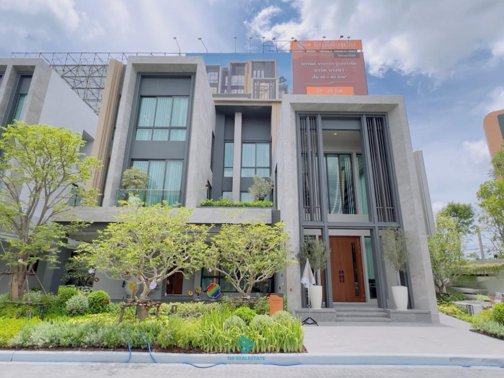 For SaleHouseLadkrabang, Suwannaphum Airport : 3-story detached house for sale, Grand Bangkok Boulevard Yard Bangna, Kanchanaphisek Rd., near Suvarnabhumi Airport, near international school, near Mega Bangna.
