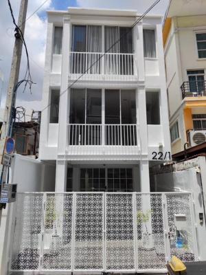 ขายบ้านรัชดา ห้วยขวาง : บ้านย่านหอการค้า วิภาวดีซอย 2/ 13.5 ล้าน