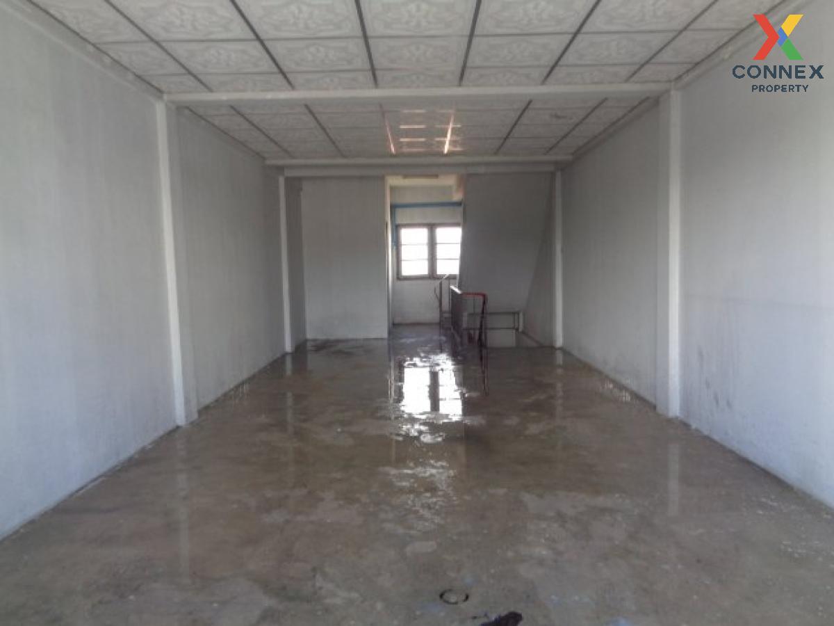 For SaleShophousePattaya, Bangsaen, Chonburi : For Sale Commercial building, 3 storey, Samet-Ang Sila , Huai Kapi , Mueang Chon Buri , Chon Buri , CX-85275