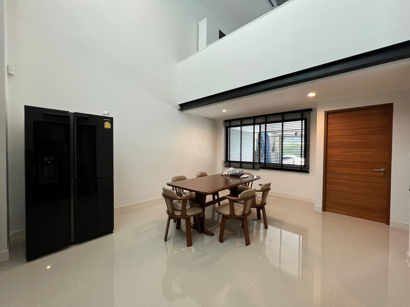 For RentTownhousePattanakan, Srinakarin : For Rent Bangkok Town House Nirvana Define Srinakarin-Rama 9 Srinakarin - Romklao Saphan Sung BRE19658
