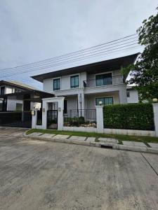 ขายบ้านพัฒนาการ ศรีนครินทร์ : BB257 โครงการหรู “เศรษฐสิริพัฒนาการ” ซอยพัฒนาการ87  15-20 นาทีถึงทองหล่อ (14 กม)