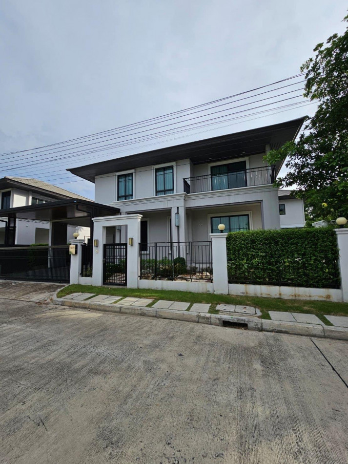 ขายบ้านพัฒนาการ ศรีนครินทร์ : ขาย บ้านเดี่ยวพร้อมสระว่ายน้ำ เศรษฐสิริ พัฒนาการ แปลงมุมพร้อมเข้าอยู่