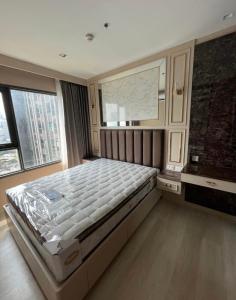 For RentCondoWitthayu, Chidlom, Langsuan, Ploenchit : Life One Wireless :35 sq m. 19th floor, BTS Ploenchit, beautiful room, fully furnished soft creamy white furniture, complete electrical appliances