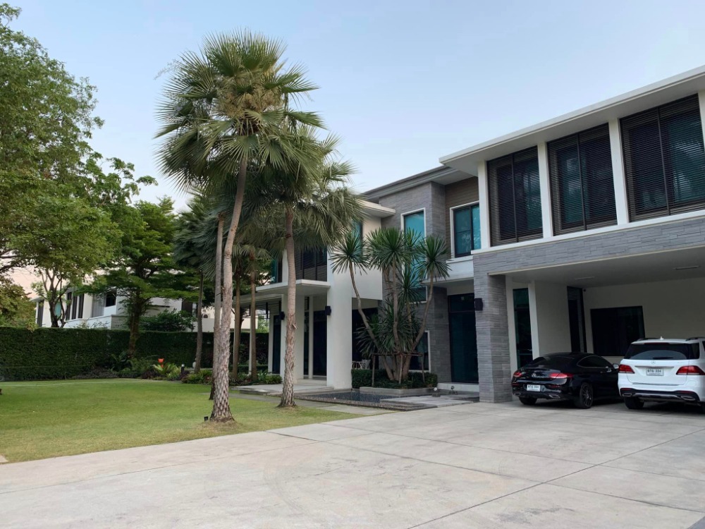 For SaleHouseRattanathibet, Sanambinna : LL74 for sale, 2-story luxury mansion, Laddawan Village, Rattanathibet #next to the BTS Bang Rak Noi Tha It Station.