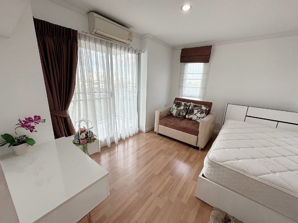 ขายคอนโดพระราม 9 เพชรบุรีตัดใหม่ RCA : รหัส JIEW627 ขาย  Lumpini Place Rama 9