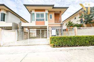 For SaleHousePattaya, Bangsaen, Chonburi : 🌄 2 storey Modern Tropical Style Semi-Detached House For Sale