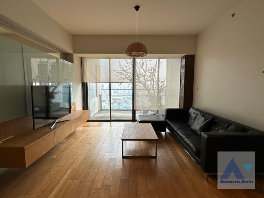 For SaleCondoSathorn, Narathiwat : 2 Bedrooms Condominium For Sale in Sathorn, Bangkok near BTS Chong Nonsi - MRT Lumphini at The Met Sathorn AA36861