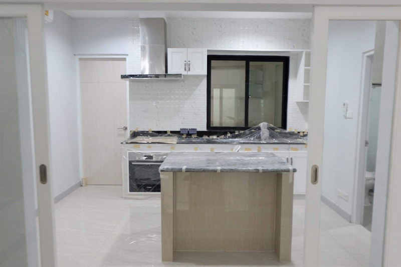 ขายบ้านสมุทรปราการ สำโรง : For Sale Samut Prakan Single House Kristada Nakhon 21 Village Bangna - Trad Road Bang Phli BRE18380