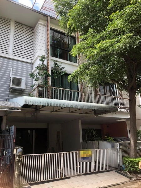 ขายทาวน์เฮ้าส์/ทาวน์โฮมพัฒนาการ ศรีนครินทร์ : For Sale Bangkok Town House Onnut BTS On Nut Suan Luang BRE18324