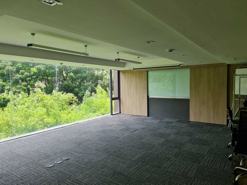 ให้เช่าสำนักงานคลองเตย กล้วยน้ำไท : For Rent Bangkok Office Thonglor BTS Thong Lo Watthana BRE18080