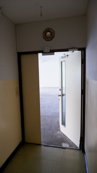 ให้เช่าสำนักงานคลองเตย กล้วยน้ำไท : For Rent Bangkok Office Sukhumvit BTS Ekkamai Watthana BRE18019