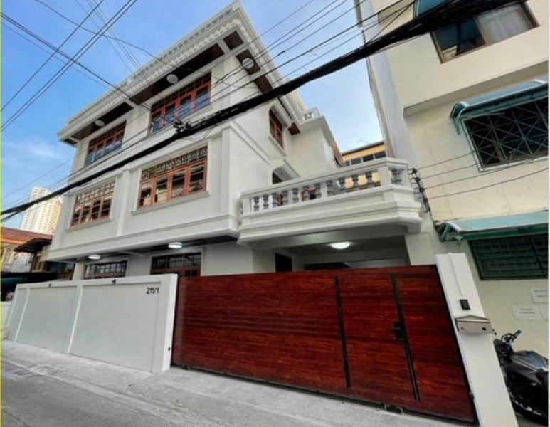 ขายบ้านสีลม ศาลาแดง บางรัก : For Sale Bangkok Single House Charoen Nakhon Khlong San BRE17531