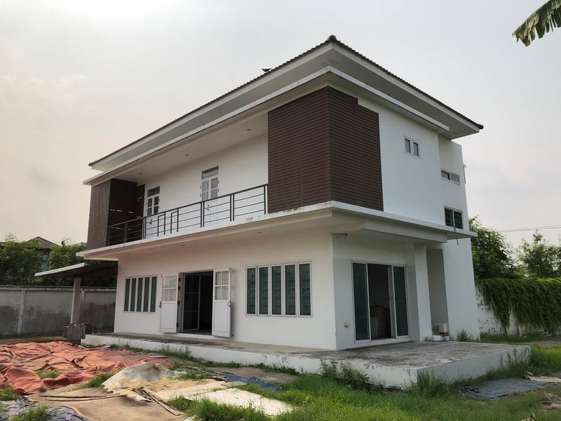 ขายบ้านเกษตรศาสตร์ รัชโยธิน : For Sale Bangkok Single House on Ramintra Road Bang Khen BRE17514