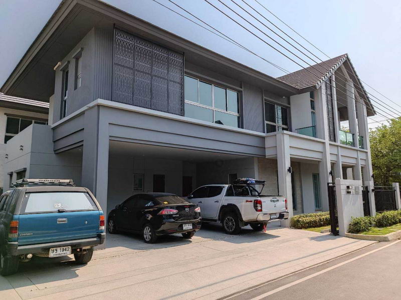 ให้เช่าบ้านลาดพร้าว101 แฮปปี้แลนด์ : For Rent Bangkok Single House Boulevard Signature Ladprao-Serithai Seri Thai Bueng Kum BRE17234