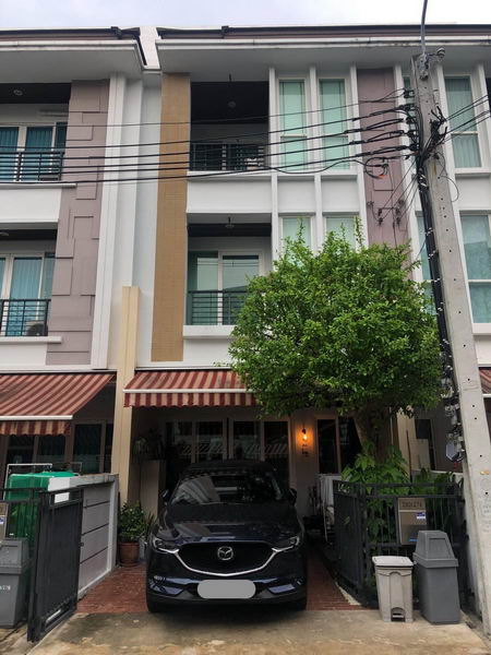 ขายทาวน์เฮ้าส์/ทาวน์โฮมเลียบทางด่วนรามอินทรา : For Sale Bangkok Town House Baan Klang Muang S-Sense Rama 9-Ladprao Wang Thonglang BRE16779