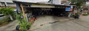 For SaleHouseRama9, Petchburi, RCA : For sale: 2-story detached house, Rama IX Soi 60, only 150 meters into the alley.