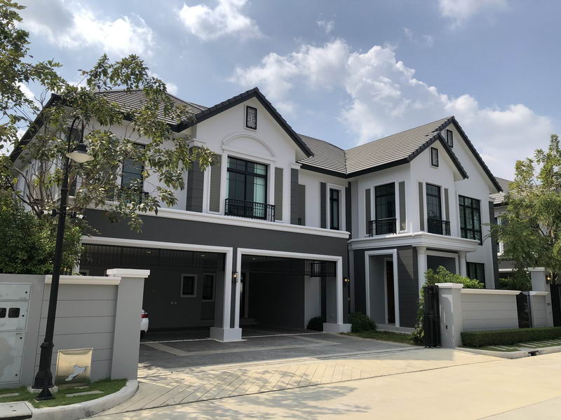 ให้เช่าบ้านพัฒนาการ ศรีนครินทร์ : For Rent Bangkok Luxury House The Palazzo Srinakarin Road Prawet BRE14008