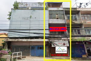 For SaleShophousePinklao, Charansanitwong : Commercial building for sale near Charan Road. Lotus Charan branch only 200 meters, MTR Bang Phlat 800 meters.