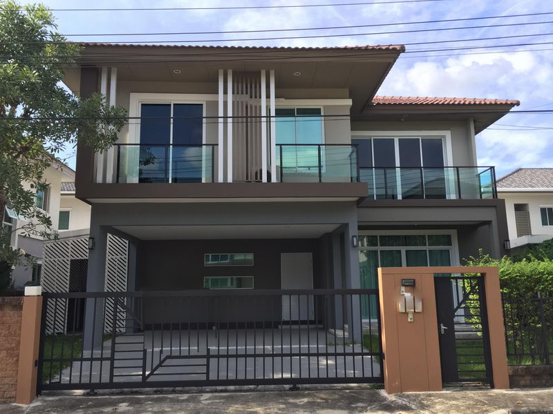 ให้เช่าบ้านพัฒนาการ ศรีนครินทร์ : For Rent Bangkok House The Plant Phatthanakan BTS On Nut Suan Luang BRE11865