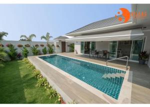 For SaleHouseKhon Kaen : 👉🏻 Spacious area Total area size 95 sq m., 23.75 sq m 🏡 Pool Villa style house with swimming pool 🏡 Village of 8 villas 🌊 next to the beach.