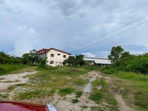 For SaleLandPattaya, Bangsaen, Chonburi : Land for sale, 15 rai, next to WHA Phan Thong warehouse.