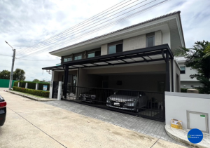 For SaleHouseChaengwatana, Muangthong : 2-story detached house for sale, new house just moved in, Perfect Place Village, Chaengwattana 2 4, area 74.8 sq m., bedrooms, 5 bathrooms, corner house, large area next to the house. Near Pak Kret BTS station and the entrance point to Chaengwattana Expre