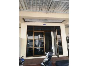 For SaleTownhouseHuahin, Prachuap Khiri Khan, Pran Buri : Townhome for sale, Hua Hin, land size 25.50 sq m, Soi Wat Bo Fai, Phetkasem Road, Hua Hin Subdistrict, Hua Hin, Prachuap Khiri Khan