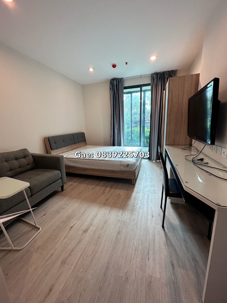 For SaleCondoSiam Paragon ,Chulalongkorn,Samyan : Ready to move in, new room, Ideo Q Chula Samyan 4.XX, including furniture and electrical appliances. Contact Kae to make an appointment to see the actual room every day.