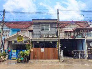 For SaleTownhousePathum Thani,Rangsit, Thammasat : Townhouse, Yu Charoen Village, Rangsit, Khlong 2