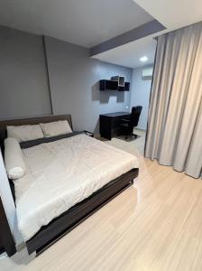 For SaleCondoRatchadapisek, Huaikwang, Suttisan : Good sale Condo Ratchada 19 (D Condo Ratchada 19)