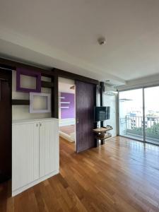ขายคอนโดลาดพร้าว เซ็นทรัลลาดพร้าว : P24290923  ขาย/For Sale Condo  Abstracts Phahonyothin Park (แอ็บสแตร็กส์ พหลโยธิน พาร์ค) 1นอน 46ตร.ม ชั้น8 ห้องสวย
