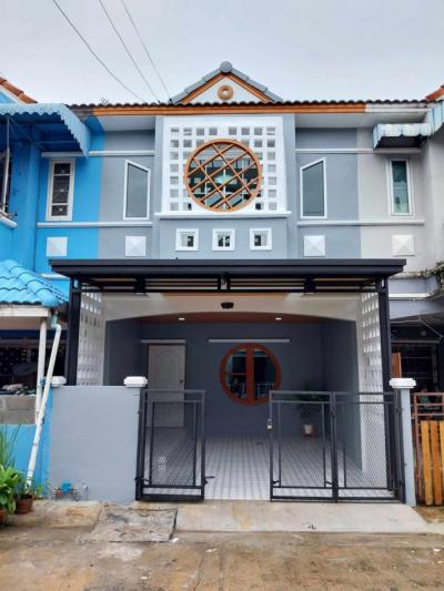 For SaleTownhouseNawamin, Ramindra : Townhome for sale, Hathairat 39, area 18 sq m, 3 bedrooms, 2 bathrooms, usable area 115 sq m, near Chatuchot Expressway.