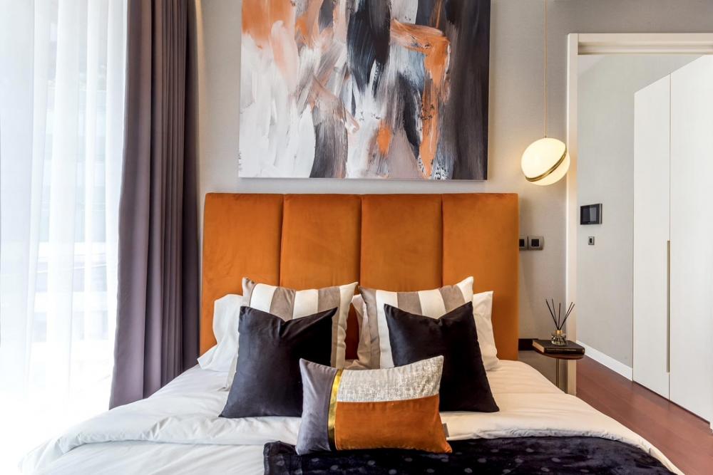 For RentCondoSukhumvit, Asoke, Thonglor : 🌟For rental KHUN by YOO luxury high- end condominiums 1 bedroom / 1 bathroom 📍Thong Lor . 🔑Rental Fee 68,000 THB/ Monthly.🔥Selling Price 25 million THB 🔥