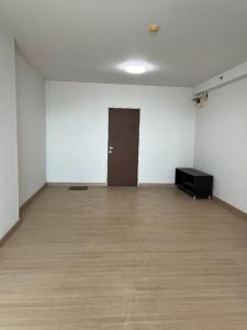 For SaleCondoKasetsart, Ratchayothin : Condo for sale Supalai Park Kaset (Supalai Park Kaset Intersection) walking distance to BTS Kaset Intersection, BTS Senanikom, walking distance.