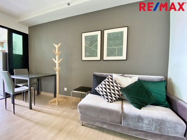 For SaleCondoRattanathibet, Sanambinna : Condo Knightsbridge Tiwanon, Knightsbridge Tiwanon, next to MRT Ministry of Public Health, area 34.32 sq m, 1 bedroom, best price in the project.