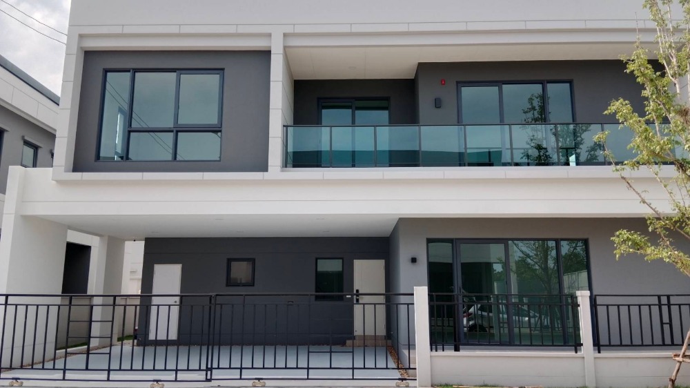 For SaleHouseBangna, Bearing, Lasalle : LL140 2-story detached house for sale, The Centro Bangna project [The Centro Bangna], size 72 sq m. #near Mega Bangna