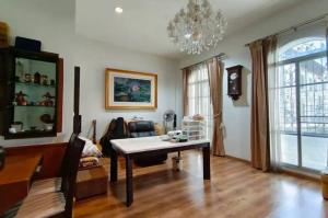 ขายทาวน์เฮ้าส์/ทาวน์โฮมพระราม 3 สาธุประดิษฐ์ : Code C20230900887....Baan Klang Krung Grande Vienna Rama 3 สำหรับขาย, 3 ห้องนอน, 4 ห้องน้ำ, 2 ชั้น, แต่งครบ, ราคาพิเศษ!!