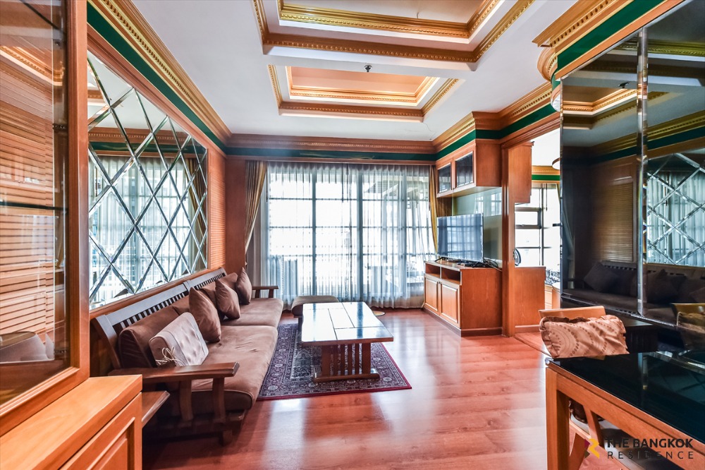 For RentCondoRatchathewi,Phayathai : Big room for rent, beautiful, good price, Baanklangkrung siam 3b3b, 119sqm, price 60,000 baht, Khun Nat 0971507385