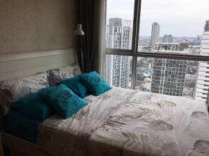 For RentCondoWongwianyai, Charoennakor : For rent at Hive Sathorn  Negotiable at @condo99 (with @ too)