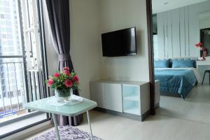 For RentCondoRama9, Petchburi, RCA : For rent, Rhythm Asoke, 42 sq m, 1 bedroom, 23000 baht/month.
