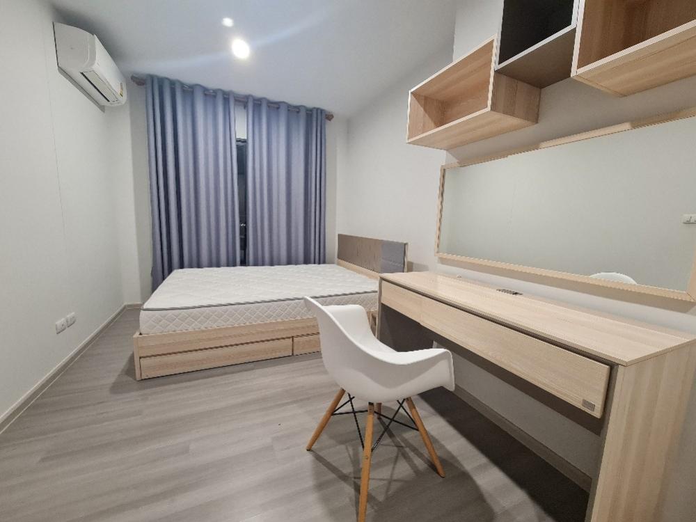 For RentCondoPinklao, Charansanitwong : For rent, Parkland Pinklao, 65 sq m, 2 bedrooms, 2 bathrooms, 22000 baht/month.