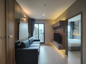 For SaleCondoRama9, Petchburi, RCA : (Foreign quota 外國人配額) Life Asoke Hype - brand new unit with luxury built-in furniture