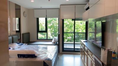 For RentCondoWitthayu, Chidlom, Langsuan, Ploenchit : Condo for rent, 1 bedroom, Life One Wireless, 28 sq m., garden view, complete with furniture and electrical appliances.
