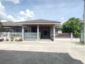 For SaleHouseKoh Samui, Surat Thani : L079753 Semi-detached house for sale, 2 bedrooms, 1 bathroom, 40.60 sq m, Mongkolsit Village, Wat Somwang. Wat Pradu Subdistrict Muang Surat Thani,Surat Thani