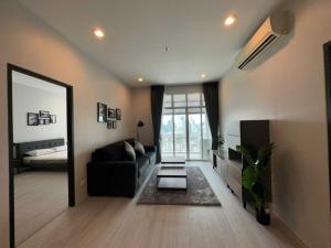 For SaleCondoRatchathewi,Phayathai : L580624 Condo for sale Chewathai Ratchaprarop, High Rise Condominium, size 118 sq m, 3 bedrooms, 2 bathrooms.