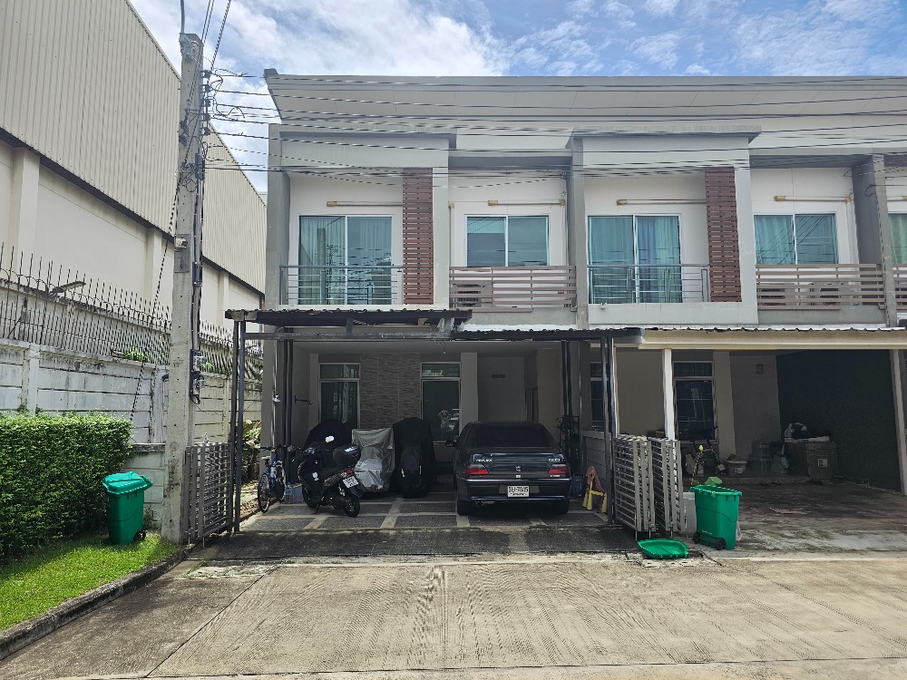 For SaleTownhouseNawamin, Ramindra : Promotion decided to sell, remaining 2.99 million! Townhome Habitown Watcharapol-Phermsin, corner house, 29 sq m, lots of space, parking for 2 cars, make an appointment to see the house quickly!
