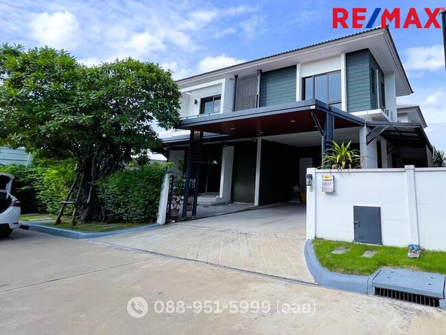 For SaleHouseNawamin, Ramindra : 2-storey detached house for sale, Centro Ramindra - Chatuchot project. This house is in the beginning zone of the project. There are only 4 houses in the alley!! Private atmosphere